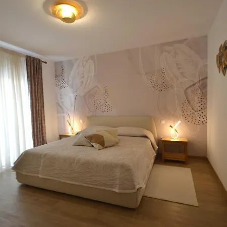 Apartamento Camelia *