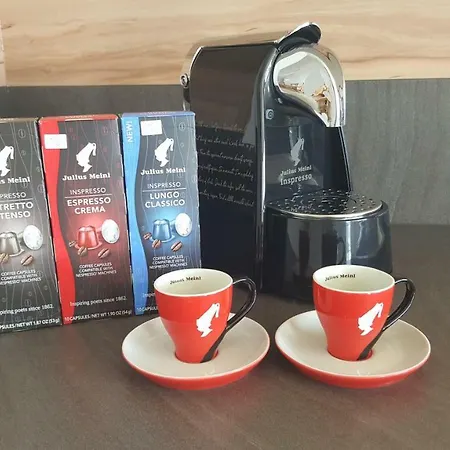 Camelia アパート *